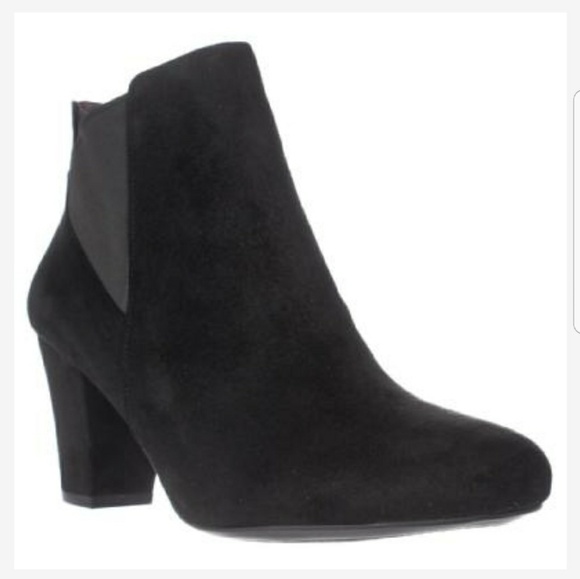 BCBGeneration Dolan Heeled Chelsea Ankle Boot - Picture 8 of 8